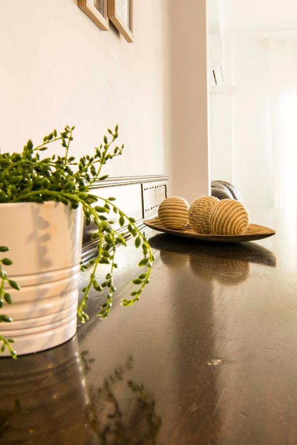 P&P Apartaments Arapiles Málaga Dış mekan fotoğraf