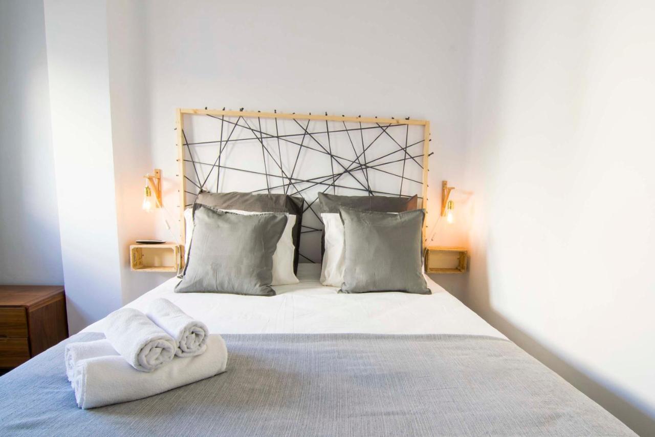 P&P Apartaments Arapiles Málaga Dış mekan fotoğraf