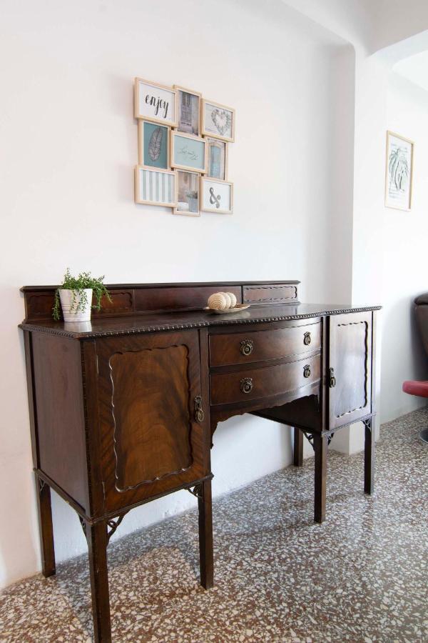 P&P Apartaments Arapiles Málaga Dış mekan fotoğraf