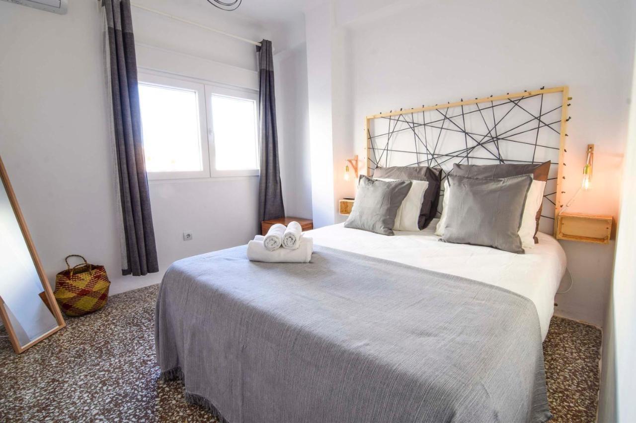 P&P Apartaments Arapiles Málaga Dış mekan fotoğraf
