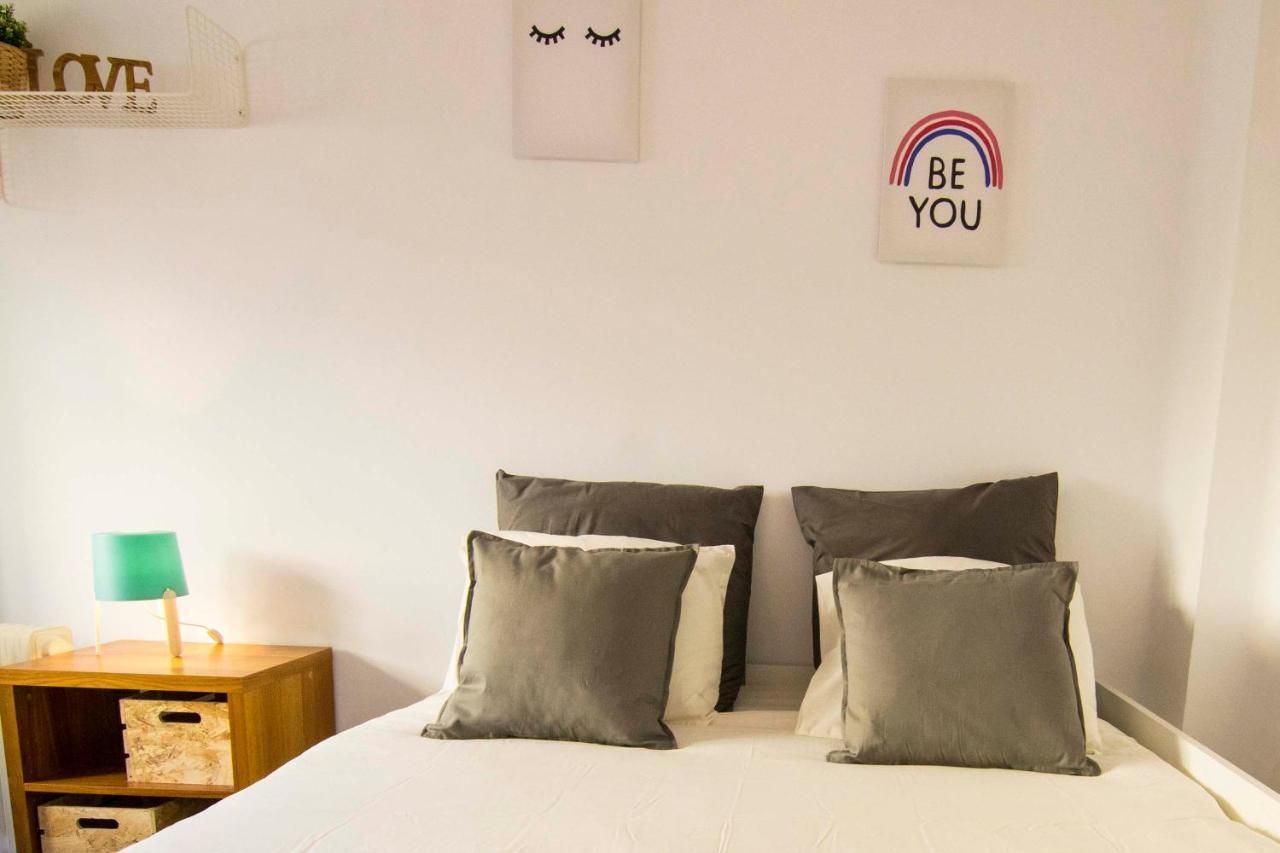 P&P Apartaments Arapiles Málaga Dış mekan fotoğraf