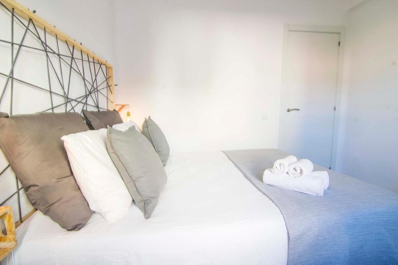 P&P Apartaments Arapiles Málaga Dış mekan fotoğraf